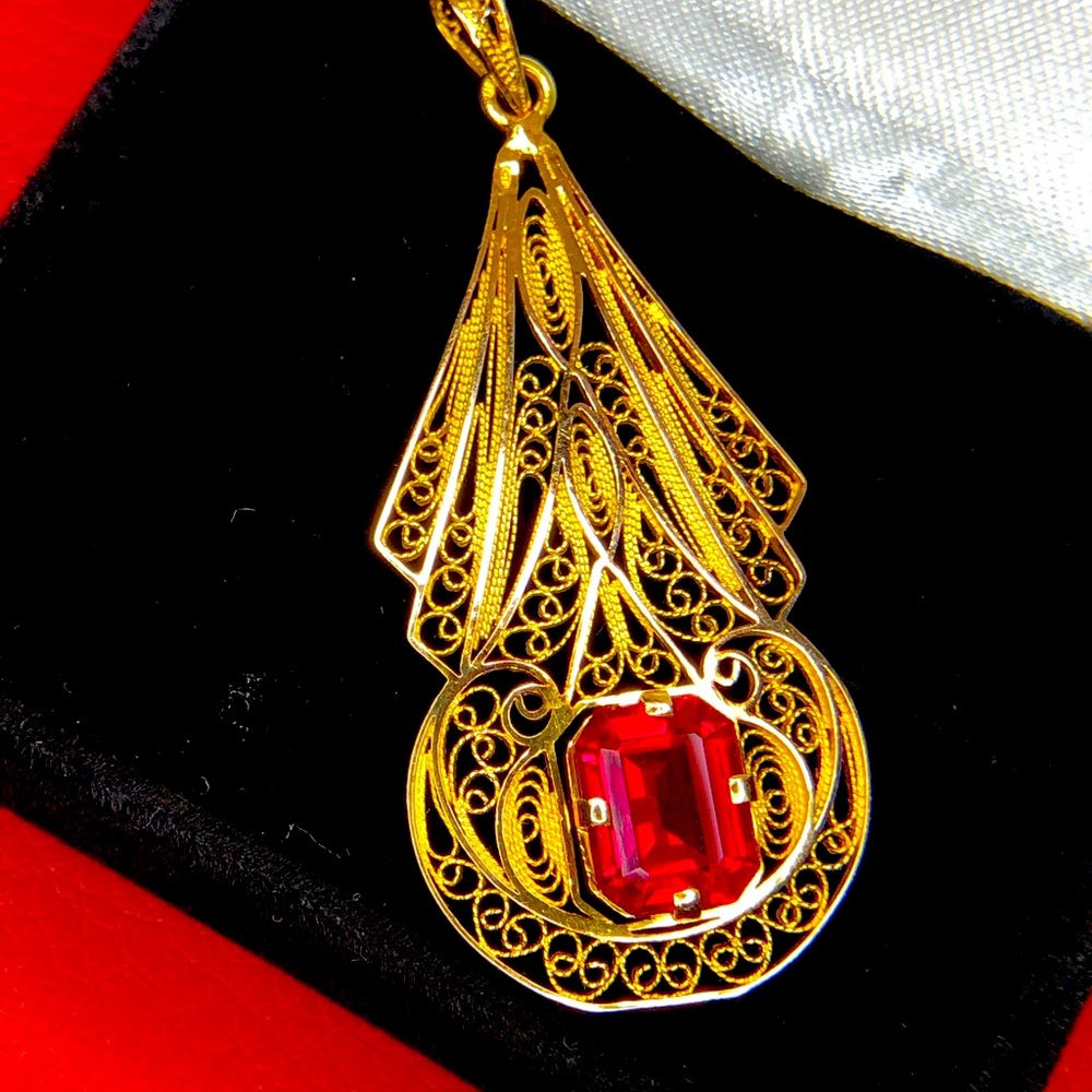 Vintage Ruby Pendant 14KT Gold